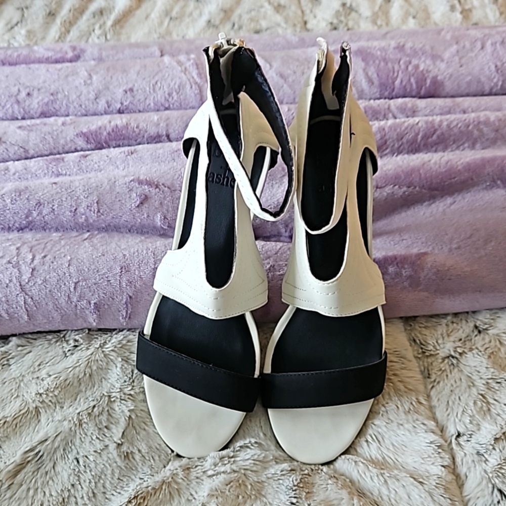 Open Toe shoes